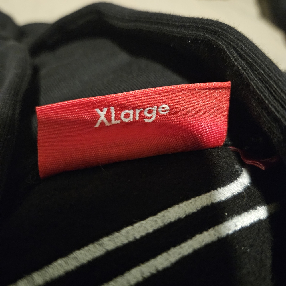 NWOT Supreme Black Hoodie With Satin Bold White Logo - Picture 8 of 13